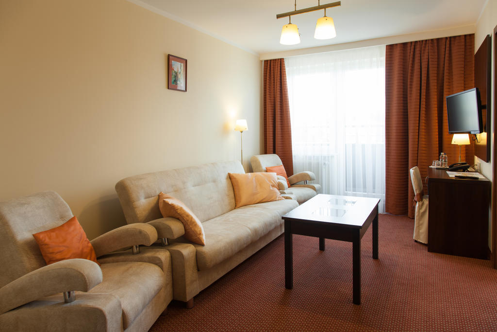 Hotel Ostrawa Wodzisław Śląski Eksteriør bilde