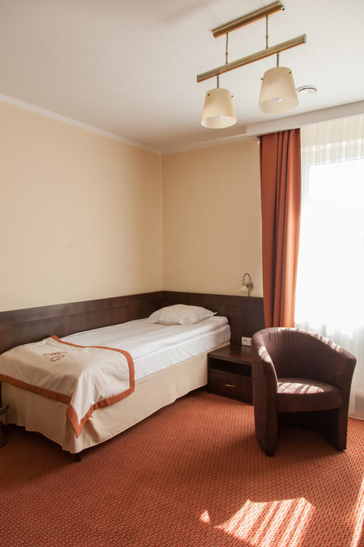 Hotel Ostrawa Wodzisław Śląski Rom bilde